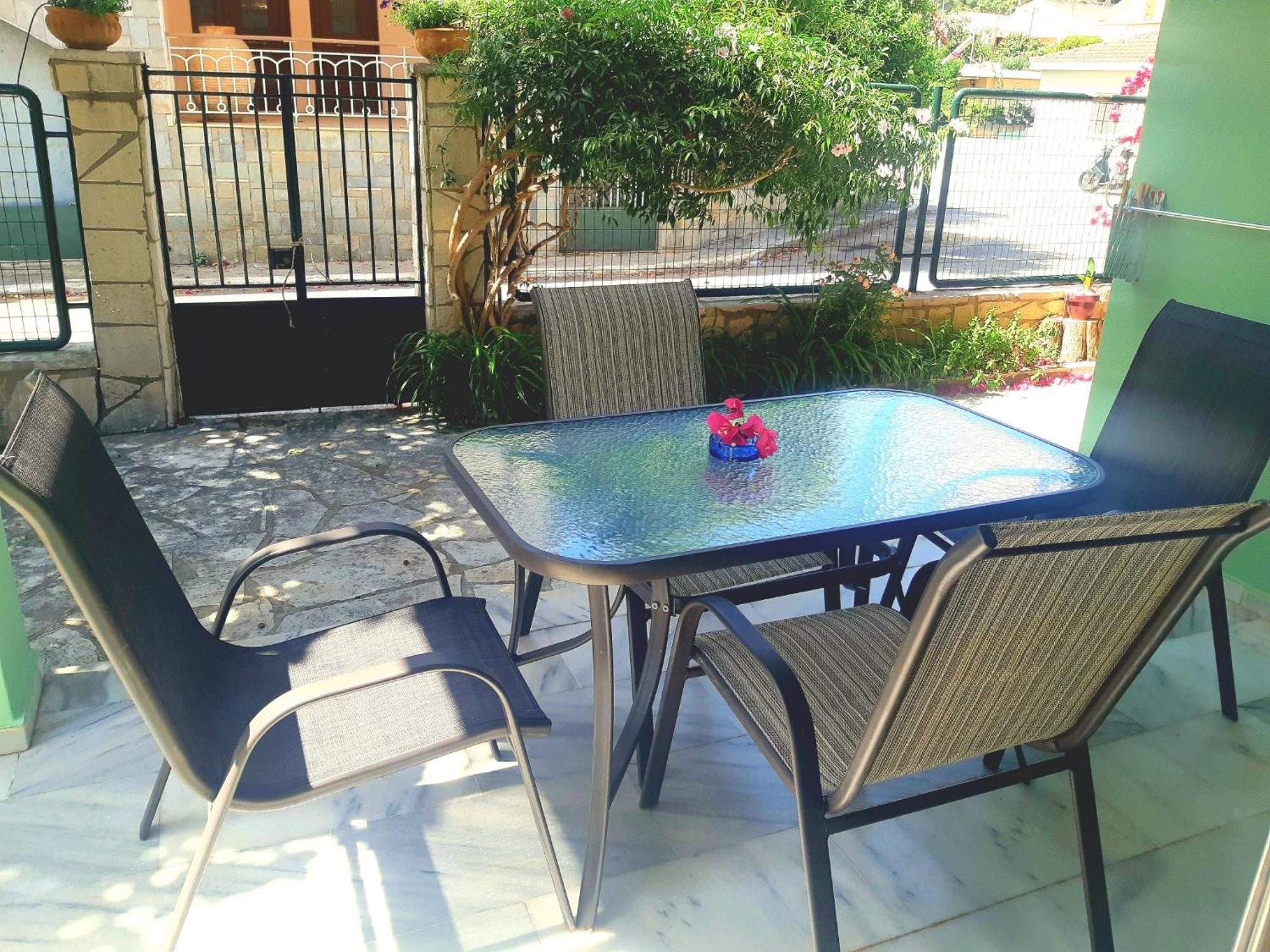 Stamoulis Apartments Agia Efimia Екстериор снимка