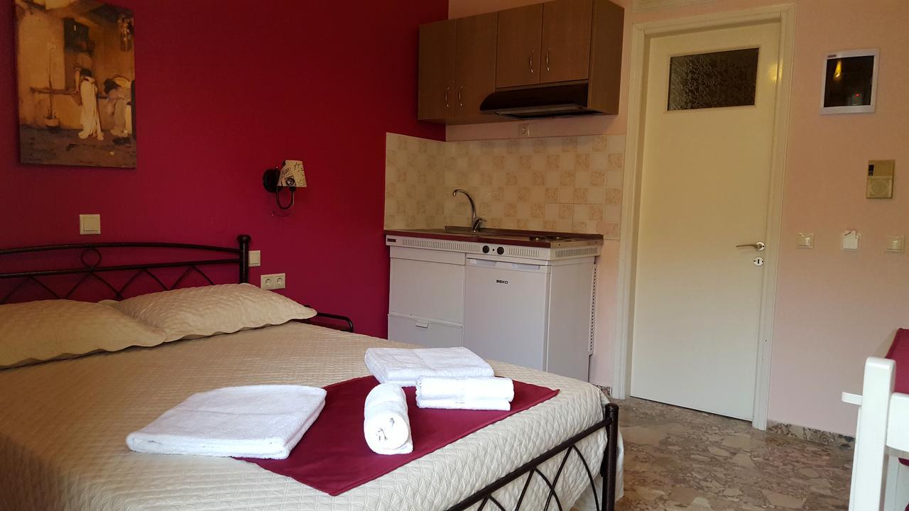 Stamoulis Apartments Agia Efimia Екстериор снимка