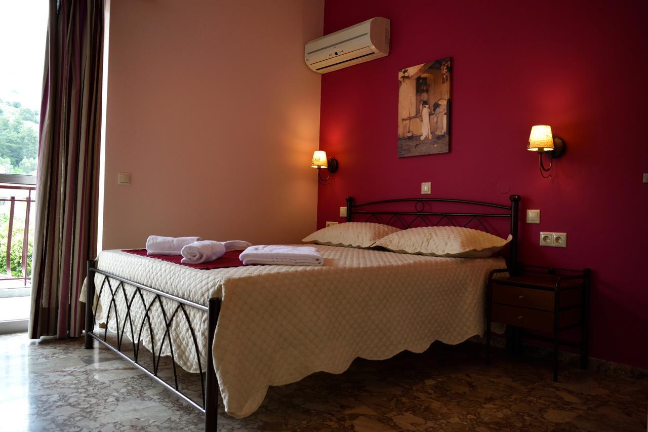 Stamoulis Apartments Agia Efimia Екстериор снимка