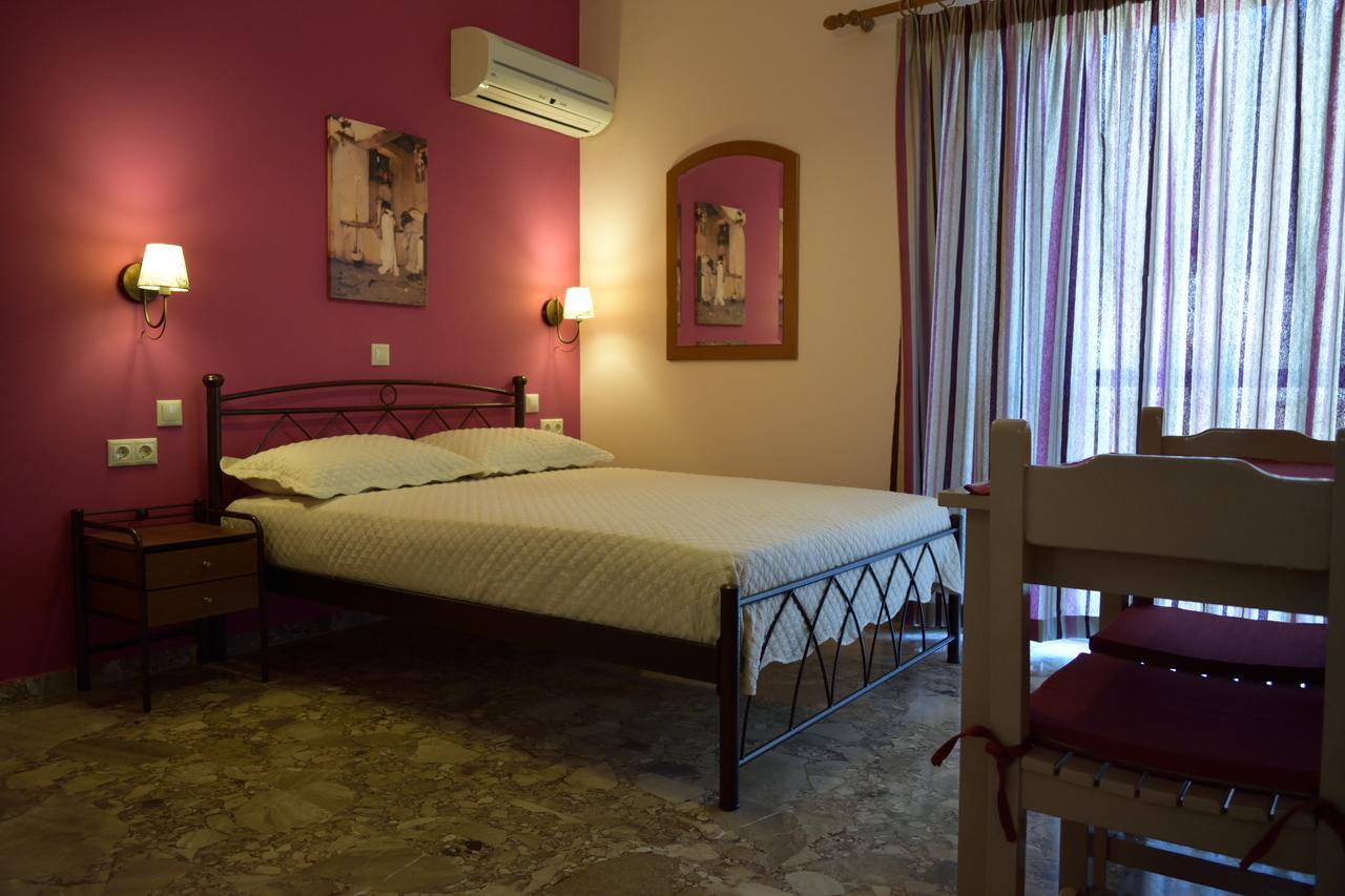Stamoulis Apartments Agia Efimia Екстериор снимка