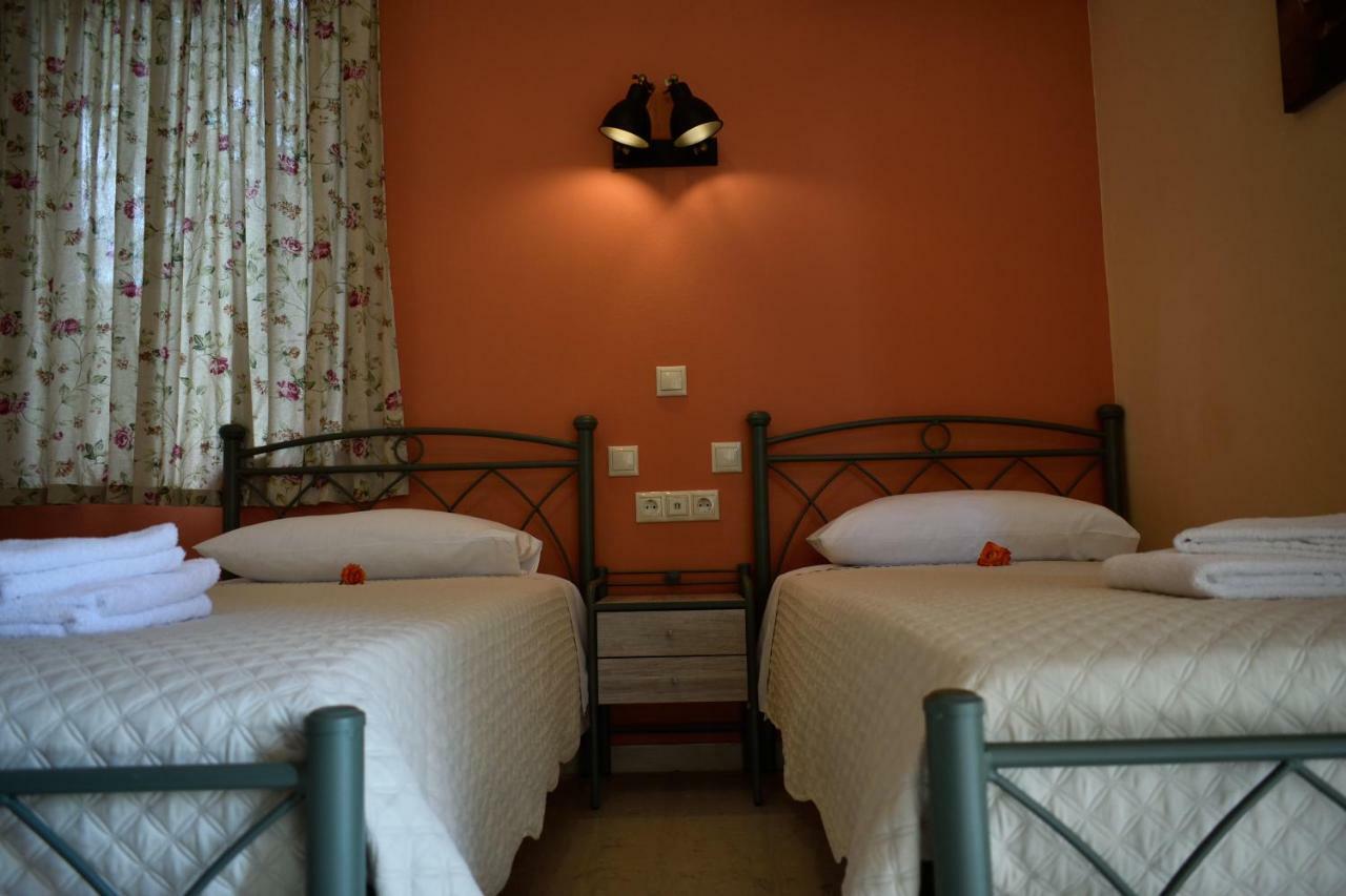 Stamoulis Apartments Agia Efimia Екстериор снимка